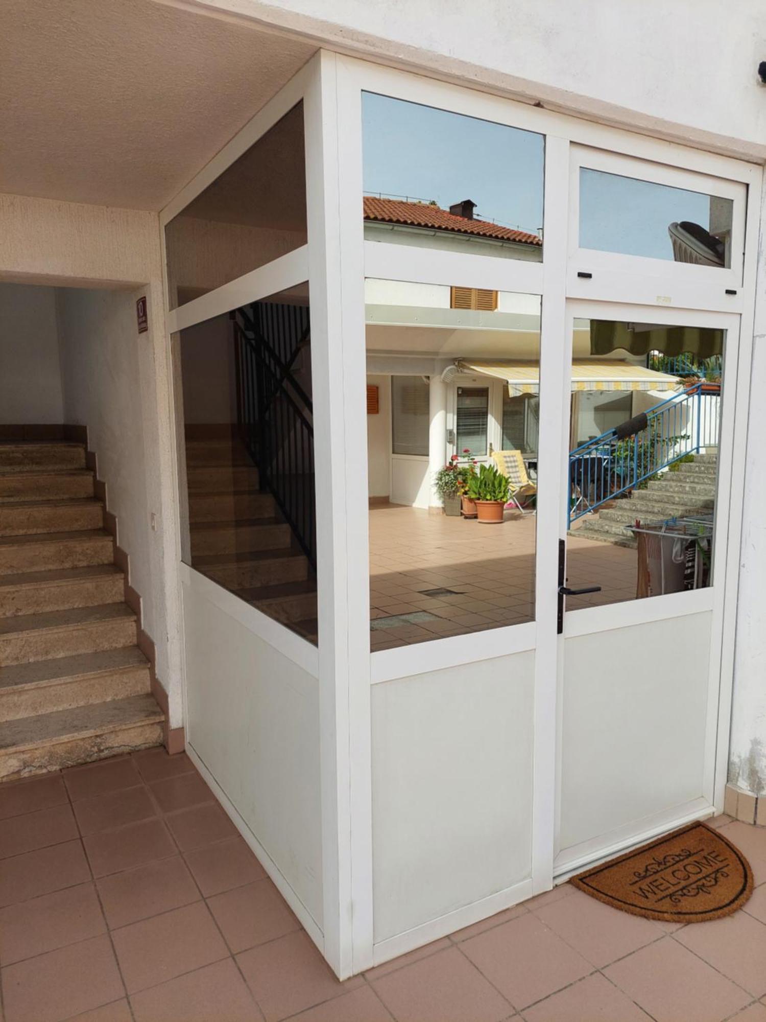 Delizia Apartment Ankaran Luaran gambar